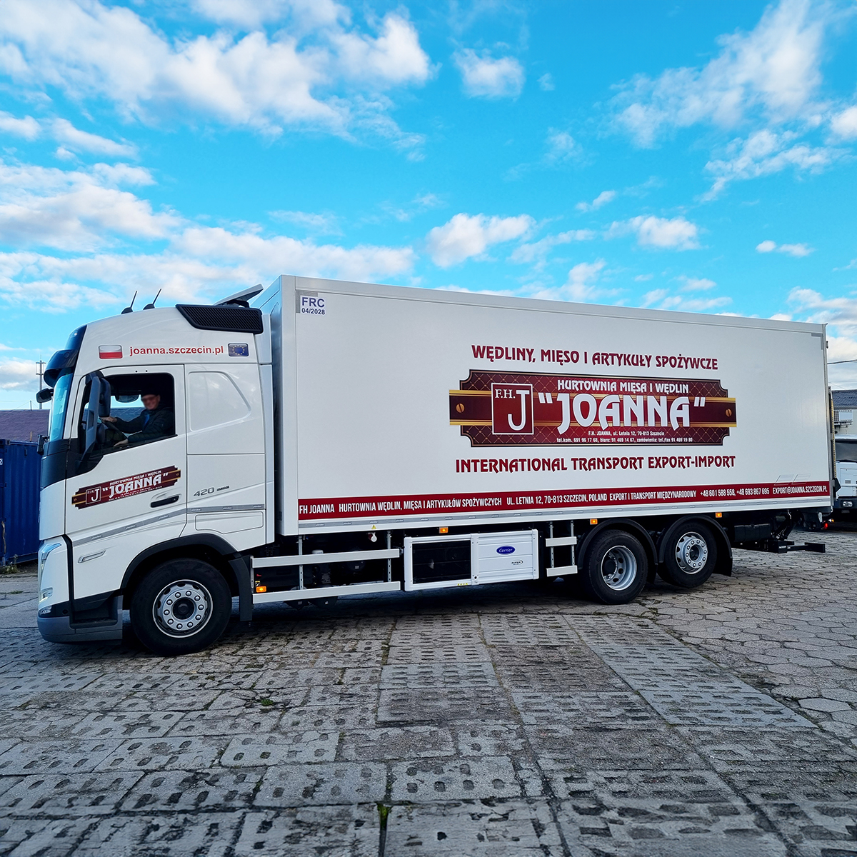 joanna-transport-12c
